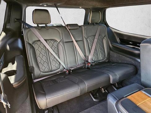 Used 2022 Jeep Grand Wagoneer Series III image 15