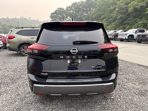 Used 2024 Nissan Rogue SL w/ SL Premium Package AWD/4WD image 4