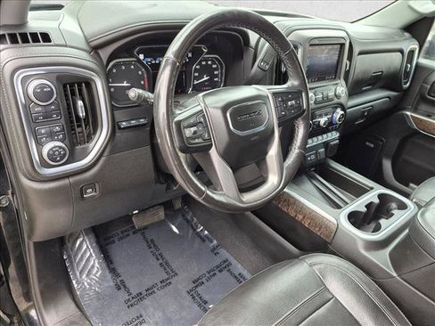 Used 2022 GMC Sierra 2500 Denali w/ Denali Ultimate Package AWD/4WD image 7