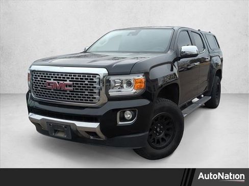 Used 2017 GMC Canyon Denali image 1