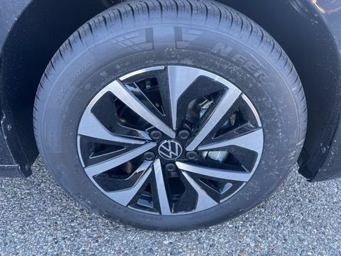 Used 2026 Volkswagen Jetta S FWD image 23