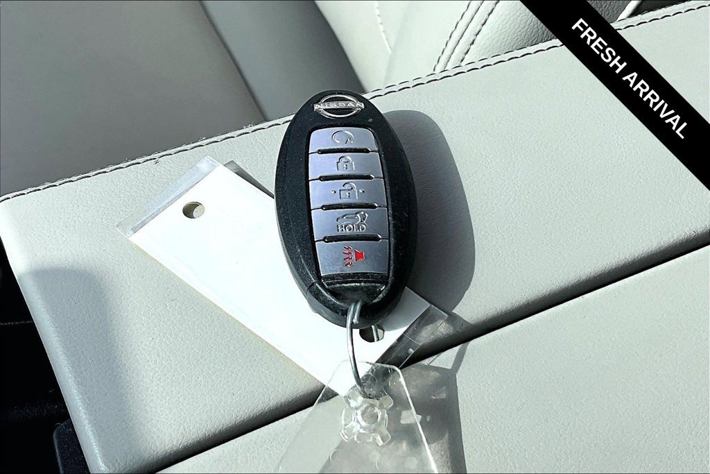 Used 2022 Nissan Rogue SL FWD image 34
