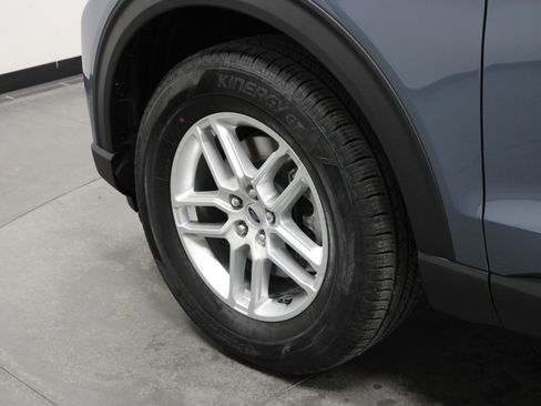 New 2026 Ford Explorer Active image 10