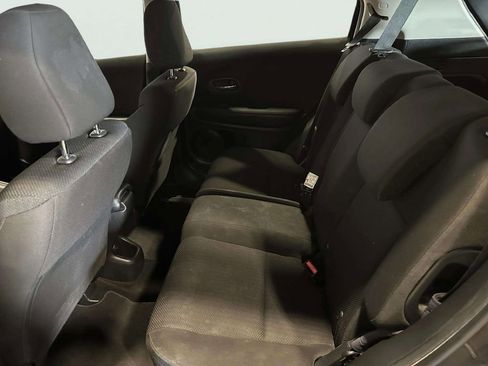 Used 2016 Honda HR-V LX image 17