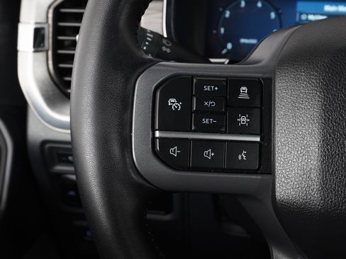 Used 2024 Ford F150 Lariat w/ FX4 Off-Road Package image 19