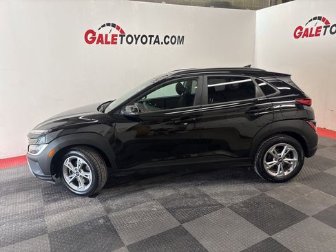 Used 2023 Hyundai Kona SEL w/ Convenience Package image 6