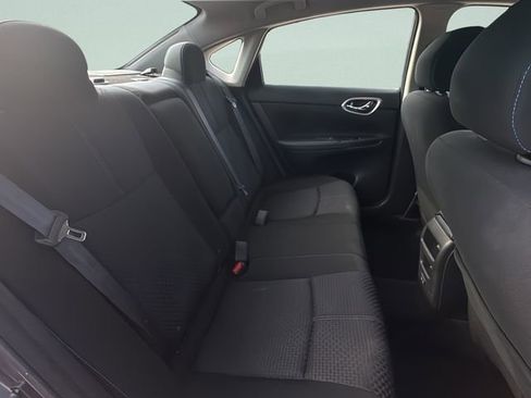 Used 2019 Nissan Sentra SR FWD image 16