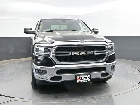 Used 2019 RAM 1500 Tradesman AWD/4WD image 2