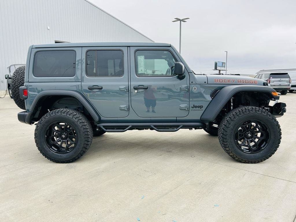 New 2025 Jeep Wrangler Unlimited Sport AWD/4WD image 40