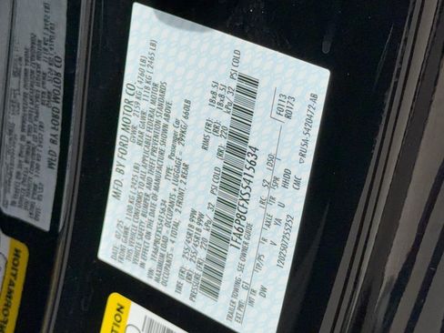 Used 2025 Ford Mustang GT RWD image 31