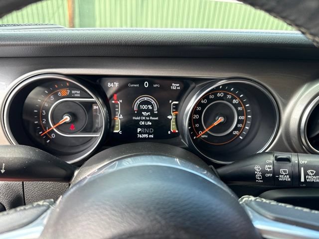 Used 2018 Jeep Wrangler Unlimited Sahara w/ Safety Group AWD/4WD image 9