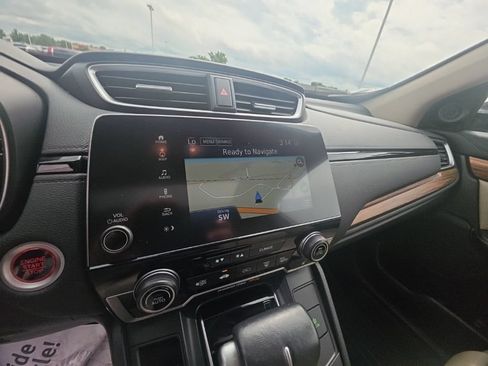 Used 2017 Honda CR-V Touring image 20