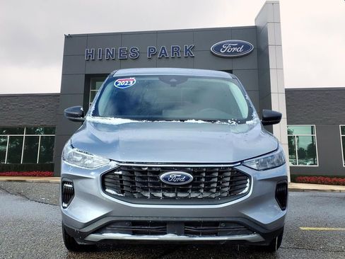 Certified 2023 Ford Escape Active image 2