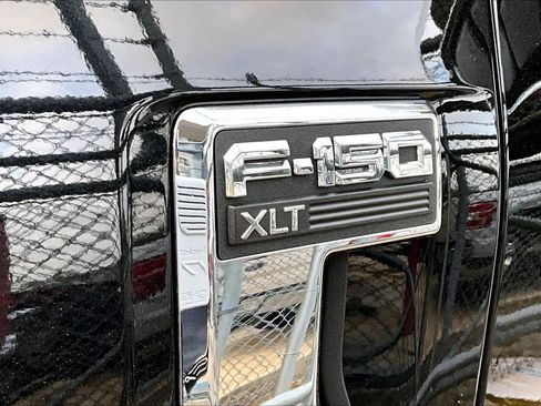 Used 2025 Ford F150 XLT w/ Equipment Group 303A High image 10