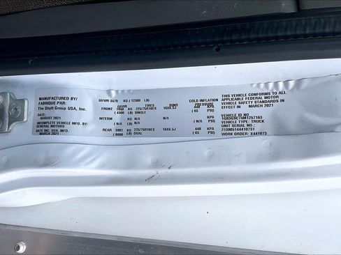 Used 2021 Chevrolet Express 3500 w/ Power Convenience Package RWD image 29