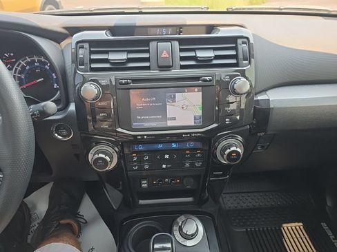 Used 2019 Toyota 4Runner Limited AWD/4WD image 15