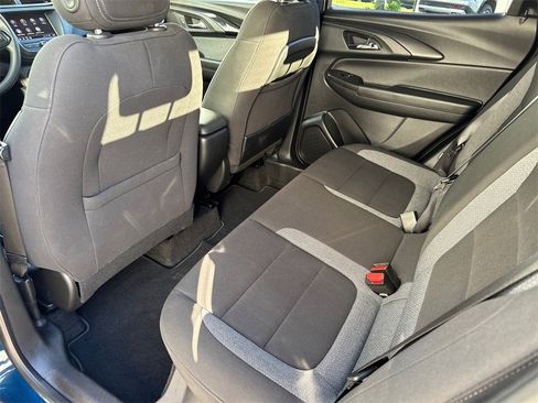 Used 2021 Chevrolet TrailBlazer LT image 19