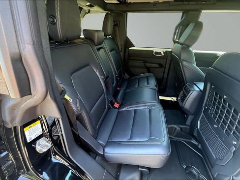 New 2026 Ford Bronco Big Bend w/ Black Diamond Package AWD/4WD image 10