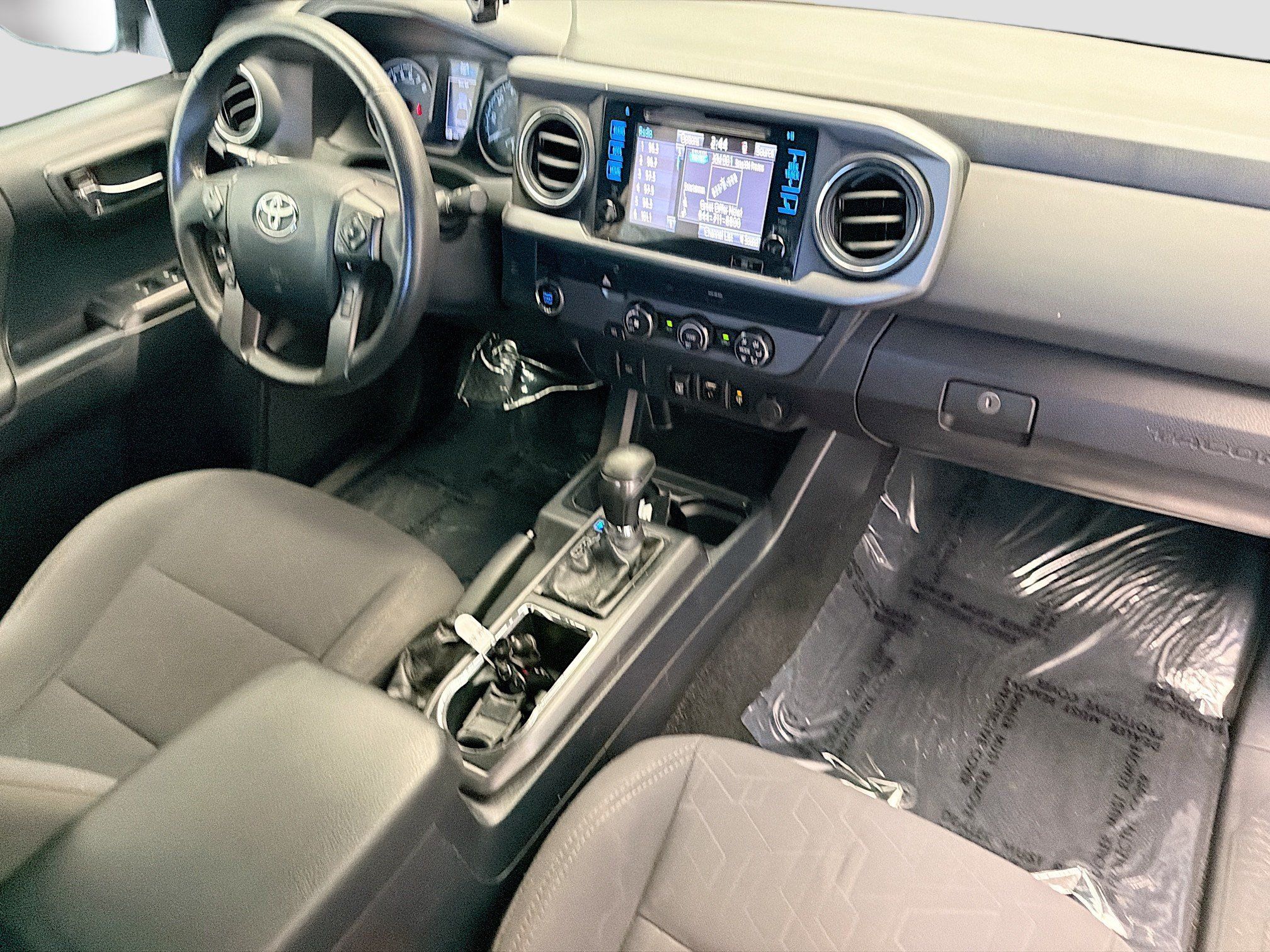 Used 2019 Toyota Tacoma TRD Sport RWD image 12