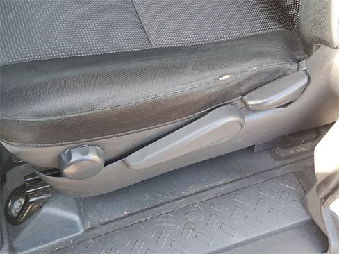 Used 2011 Toyota FJ Cruiser 4WD image 22