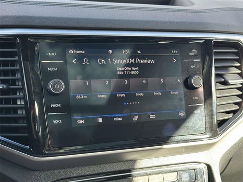 Used 2023 Volkswagen Atlas Cross Sport SEL Premium R-Line image 3