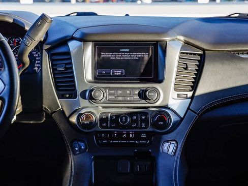 Used 2018 Chevrolet Tahoe LT image 15