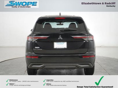 New 2026 Mitsubishi Outlander ES