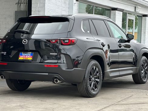Used 2024 MAZDA CX-50 AWD 2.5 S w/ Preferred Package image 4