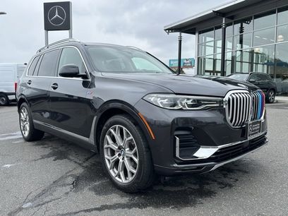 Used 2021 BMW X7 xDrive40i w/ Premium Package 2