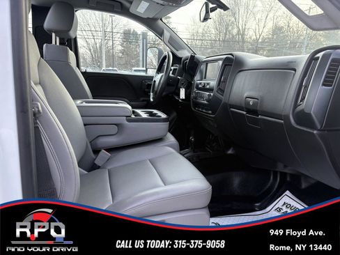 Used 2018 Chevrolet Silverado 2500 W/T w/ Snow Plow Prep Package image 27