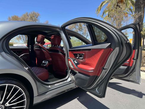 Used 2023 Mercedes-Benz S 580 4MATIC Sedan image 14