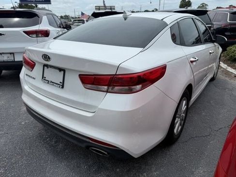 Used 2016 Kia Optima LX FWD image 5