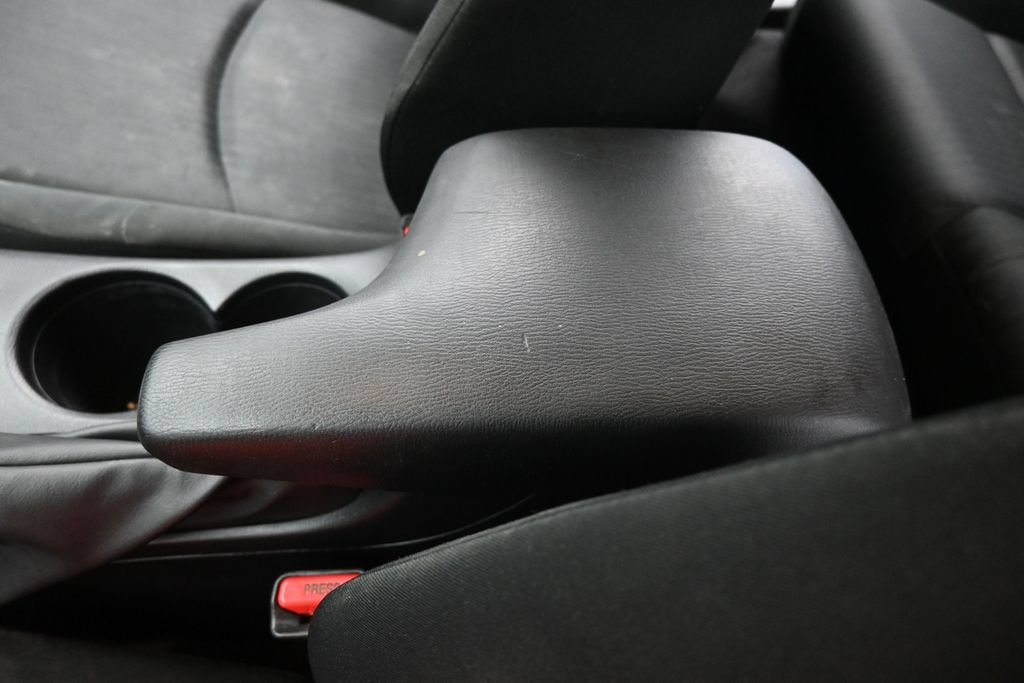 Used 2015 MAZDA MAZDA3 i Sport FWD image 24