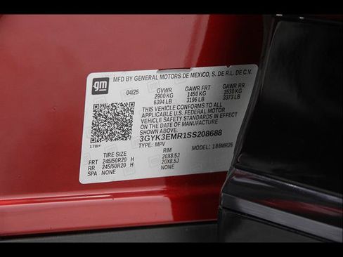 Used 2025 Cadillac Optiq Sport 1 w/ LPO, Floor Liner Package AWD/4WD image 25