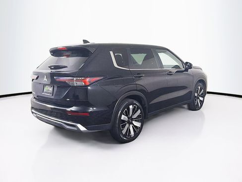 Used 2025 Mitsubishi Outlander SE FWD image 9