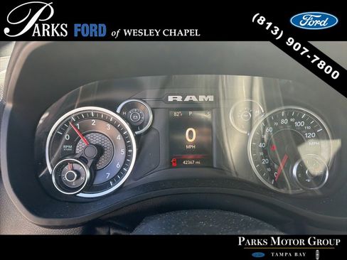 Used 2021 RAM 1500 Big Horn image 5