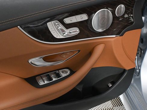 Certified 2018 Mercedes-Benz E 400 Coupe image 8