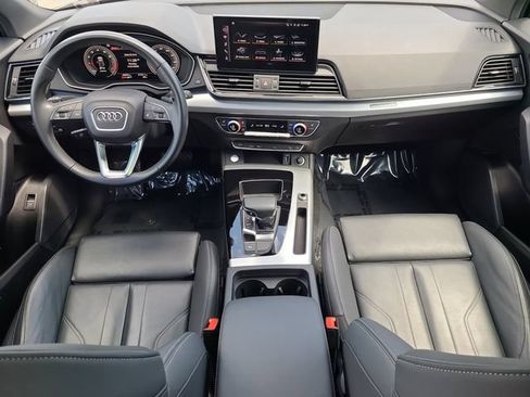 Used 2025 Audi Q5 2.0T Premium AWD/4WD image 11
