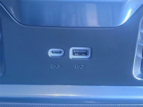 Certified 2024 GMC Sierra 1500 SLT w/ SLT Premium Package image 24