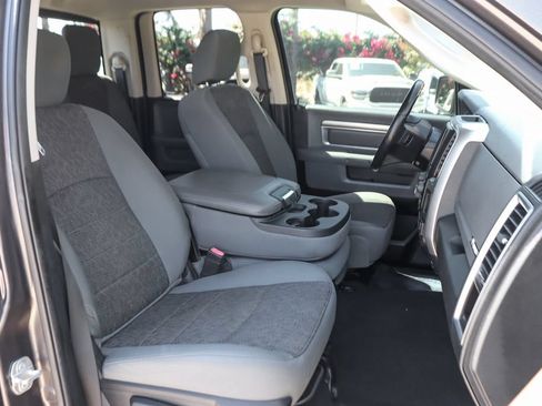 Used 2016 RAM 1500 Big Horn RWD image 36