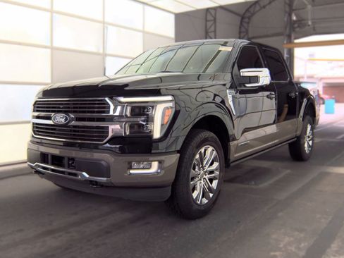 Used 2025 Ford F150 King Ranch w/ FX4 Off-Road Package AWD/4WD image 3