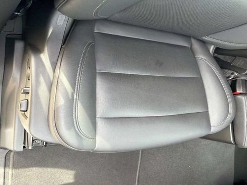 Used 2026 GMC Sierra 1500 SLT RWD image 17