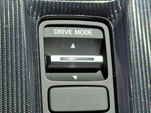 Used 2025 Honda Civic Sport image 25