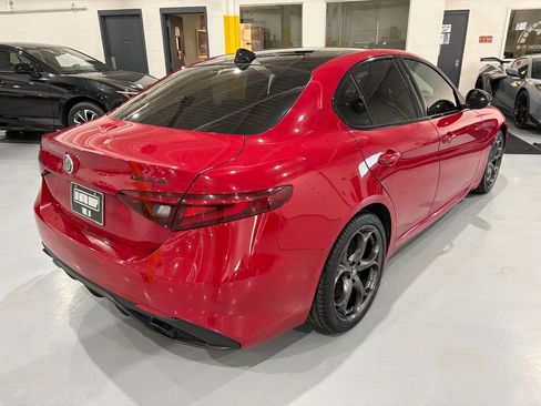 Used 2021 Alfa Romeo Giulia Ti Sport image 7