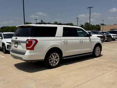 Used 2020 Ford Expedition Max XLT w/ Equipment Group 202A RWD image 5