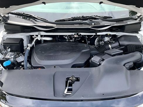 Certified 2025 Honda Odyssey EX-L image 65