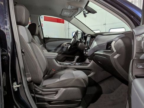 Used 2020 Chevrolet Traverse LT image 22