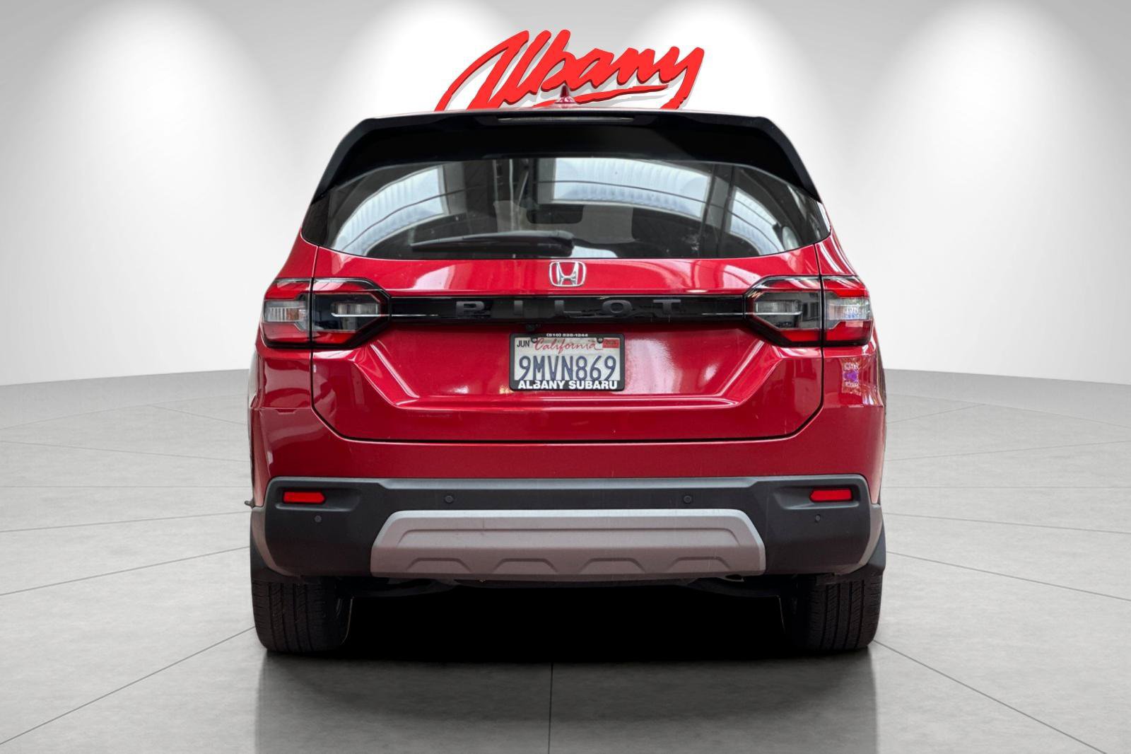 Used 2024 Honda Pilot EX-L image 5