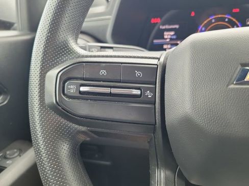 Used 2024 Chevrolet Colorado W/T image 19