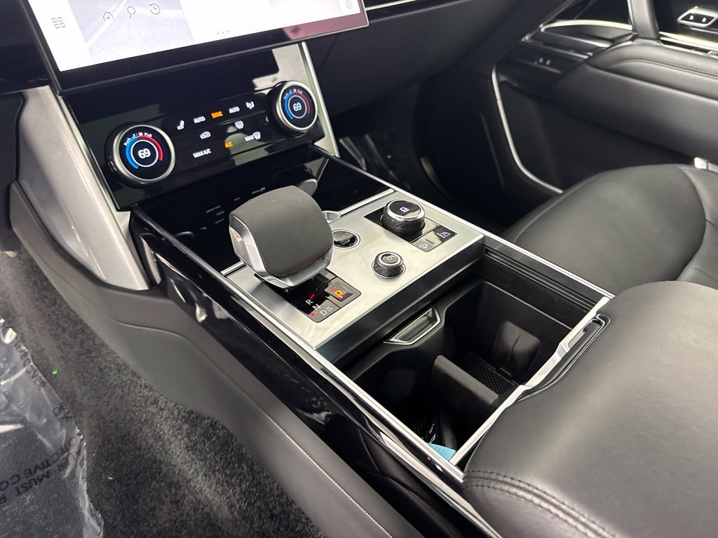 Certified 2023 Land Rover Range Rover SE AWD/4WD image 24